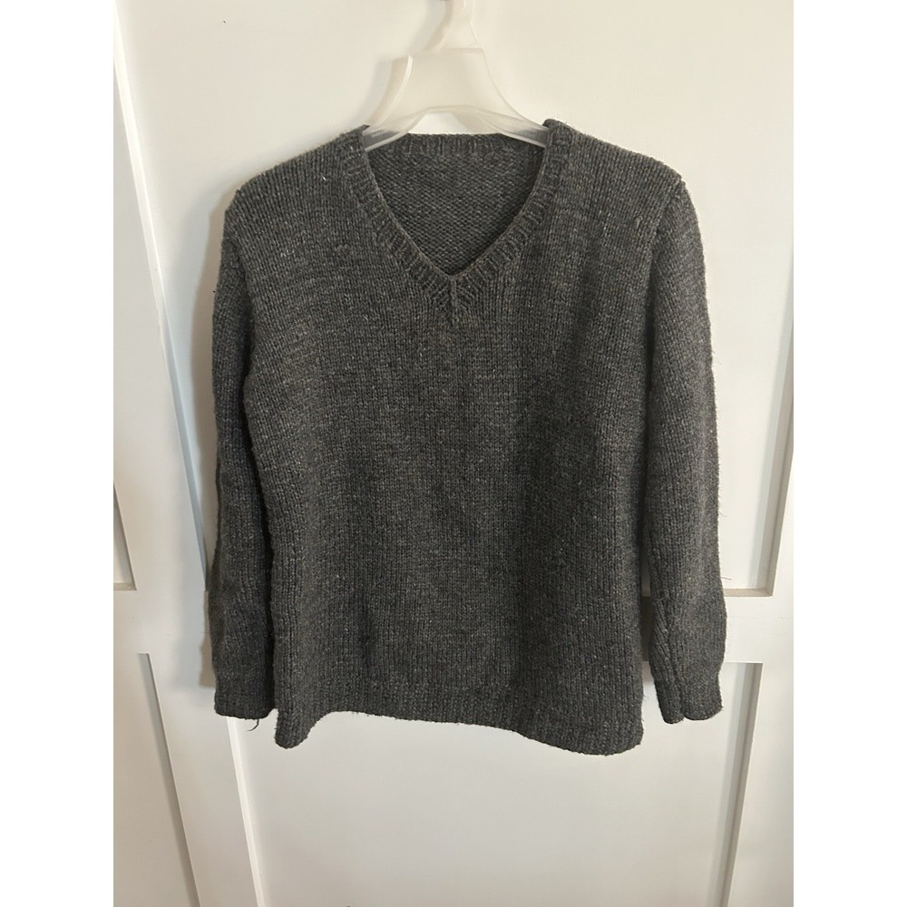 unisex sweater S/M gray vintage handmade soft wool rib knit V-neck pullover